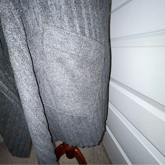 Le Moda Shawl Cascade Collar Sleeveless Sweater Vest - Picture 2 of 8